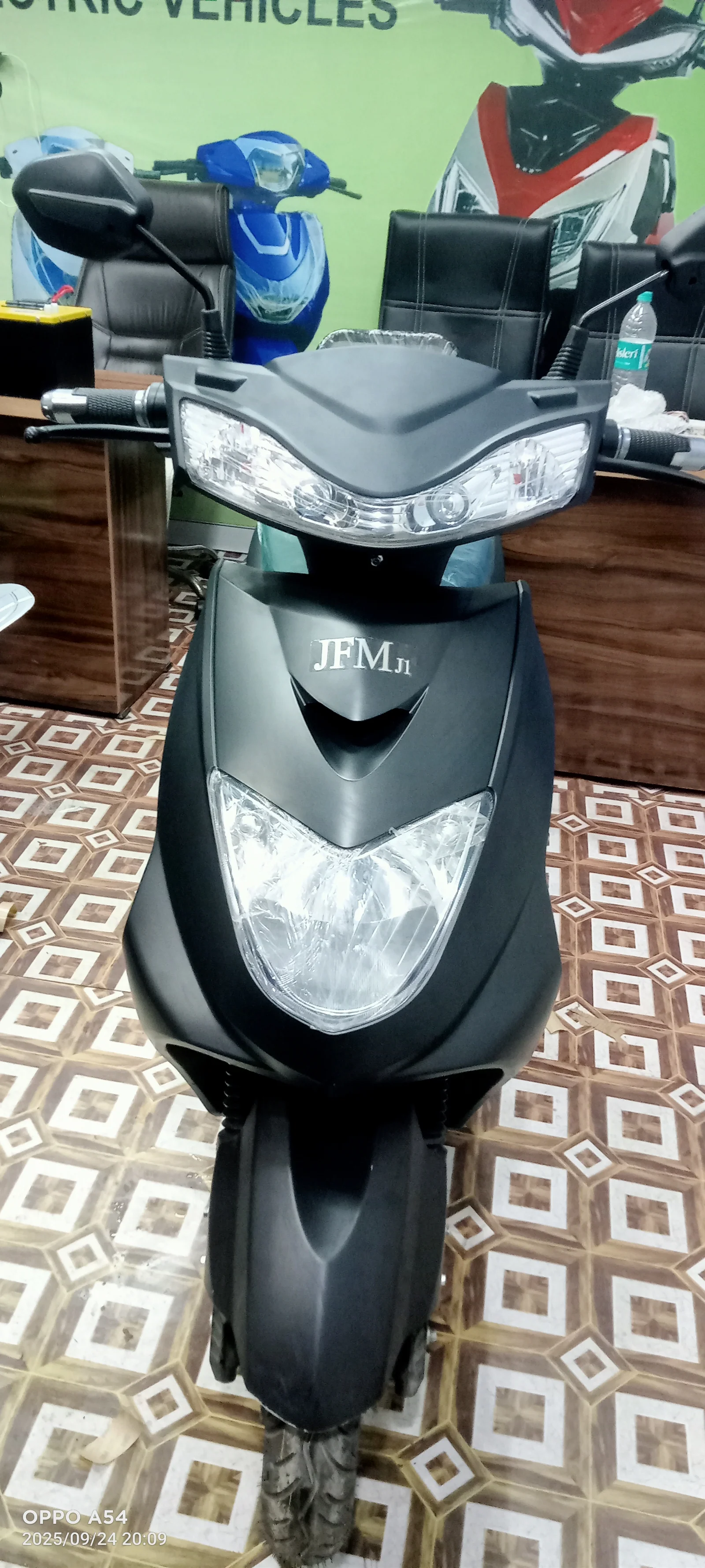 Jfm J1